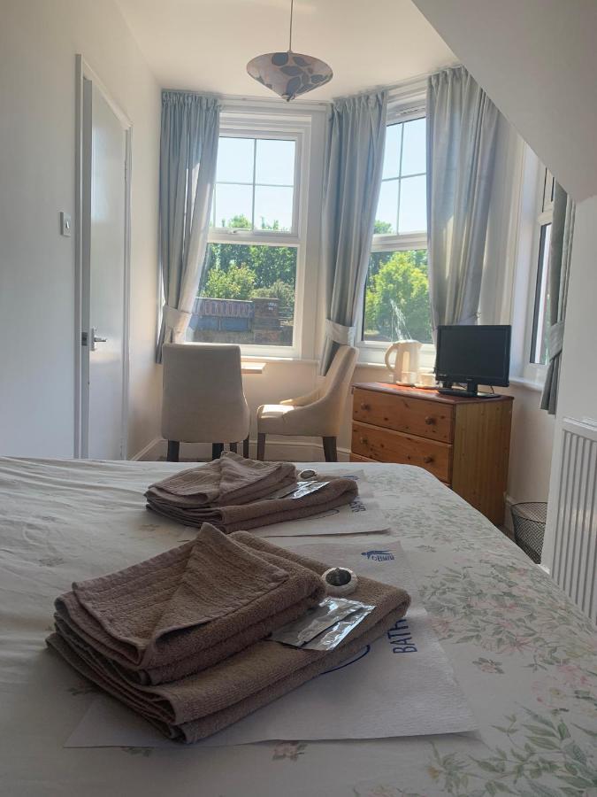 Park Inn Hotel Folkestone فولكستون المظهر الخارجي الصورة
